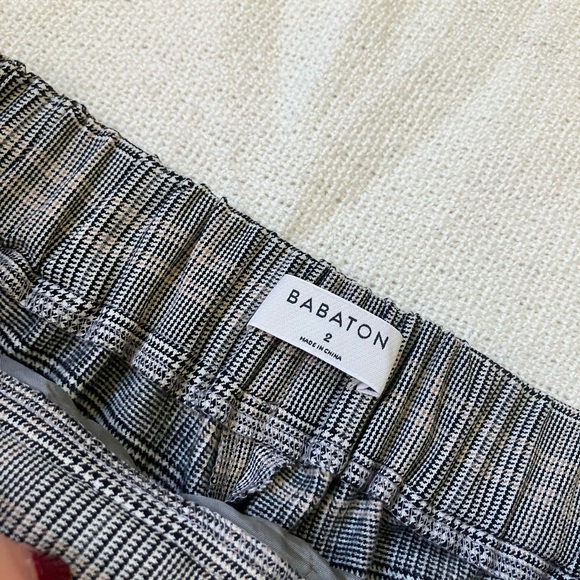 Dress pants - Picture 2 of 3